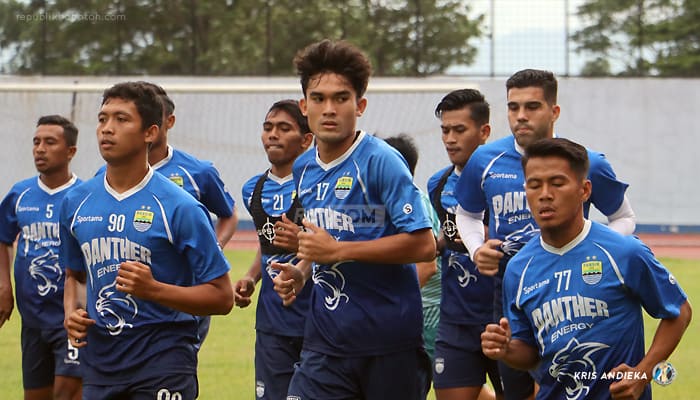 Pemain Persib Siap Kerja Keras demi Target Juara Liga 1 2020