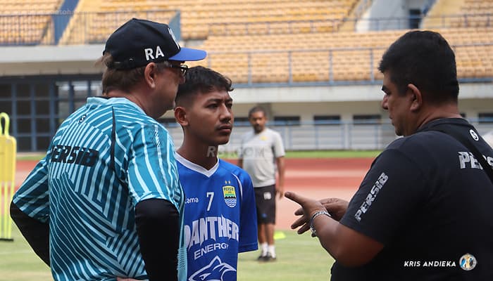 Robert Ungkap Kondisi Terbaru Beckham, Persib Terus Berkomunikasi dengan Dokter Timnas