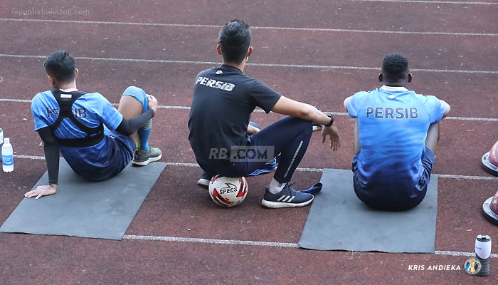 Febri Pulih, Castillion Masih Bermasalah