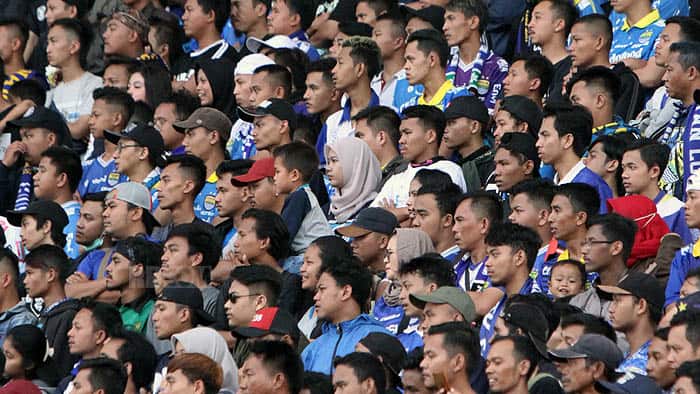 Atep Meminta Bobotoh Tak Termakan Hoaks Soal Vaksin Covid-19