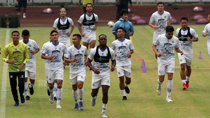Uji Coba Batal, Robert Beberkan Agenda Latihan Persib di Akhir Pekan