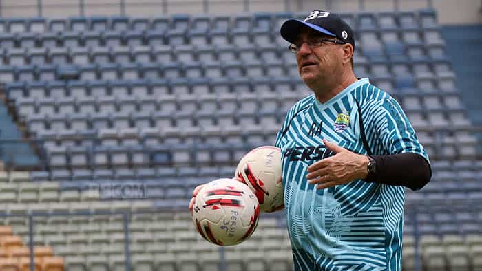 Terpopuler: Striker Pilihan Robert Hingga Teddy Sebut Febri Mau Main di Malaysia
