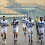 Hujan Deras Bukan Halangan, Persib Gas Terus Latihan
