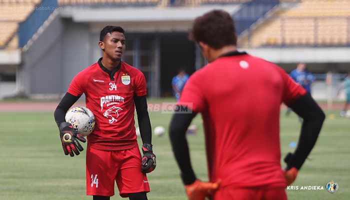 Sudah Gabung Latihan, Robert Alberts Tak Ingin Paksakan Teja Paku Alam jadi Starter