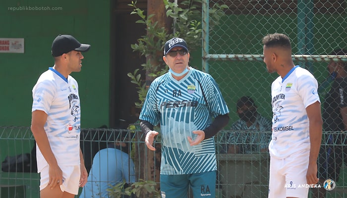 Sempat Terkendala Cedera, Tiga Pemain Persib Berpeluang Tampil Kontra Bhayangkara FC
