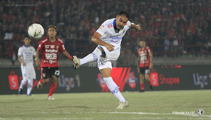 Masa Depan Liga 1  Masih Abu-abu, Omid Nazari Jaga Profesionalisme