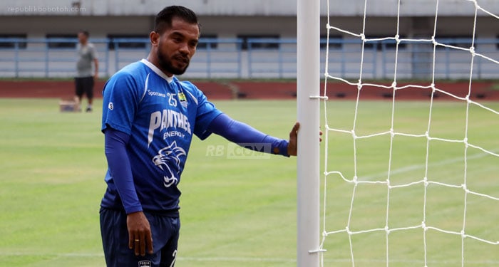 Dua Penjaga Gawang Ini Jadi Panutan Zulham, Salah Satunya Legenda di Ternate
