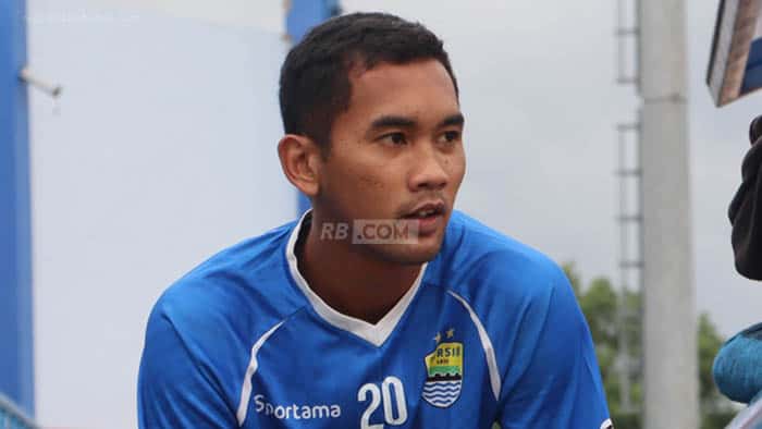 Striker Persib Ini Bosan Menunggu Kepastian!