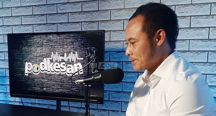 Momen Sulit Atep Bersama Keluarga Setelah Didepak Persib, Bikin Terharu