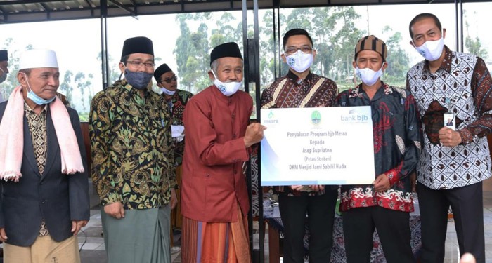 Inklusi Keuangan bank bjb Dorong Kemandirian Ekonomi Pondok Pesantren