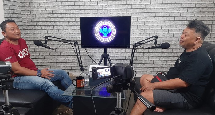 Yana Bool vs Rudi Boseng | Lama Tak Bertemu, Begini Jadinya Saat Kedua Sahabat Ini Dipertemukan