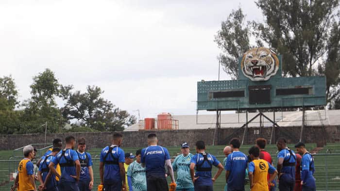 Datang ke Stadion Siliwangi, Ajat Mengenang Persib dan Masa Kejayaannya