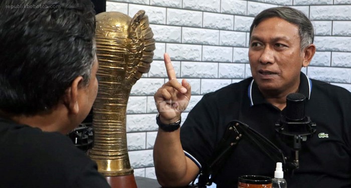 Sering Bolos Sekolah Karena Sepakbola, Kini Asep Sumantri Tempuh Pendidikan Tertinggi
