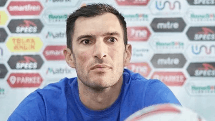 Resmi! Vladimir Vujovic Gabung Borneo FC