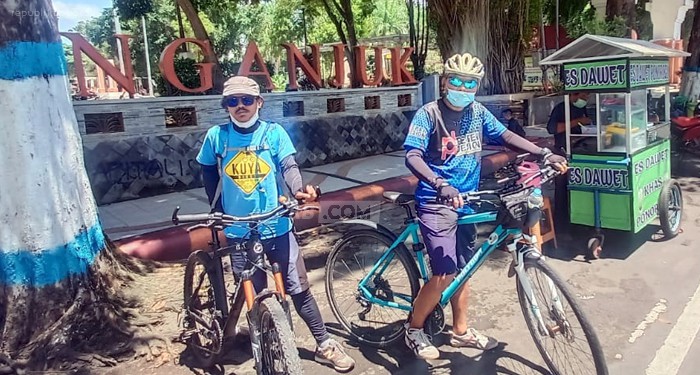 Sempat Alami Kendala, Bobotoh Pesepeda #GOWES1403KM Sudah Sampai Jombang