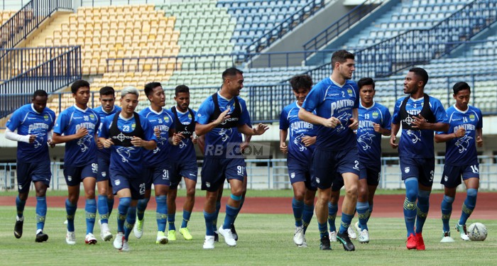 Persib Siapkan Opsi Lain Untuk Pemain Pengganti Omid Nazari di Piala Menpora 2021