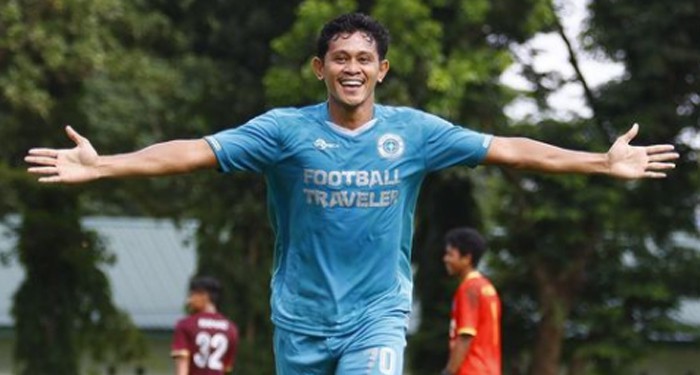 Rizky Pellu Dikaitkan dengan Persib Gantikan Omid Nazari