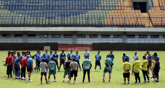 Begini Persiapan Persib Jelang Hadapi Tira Persikabo
