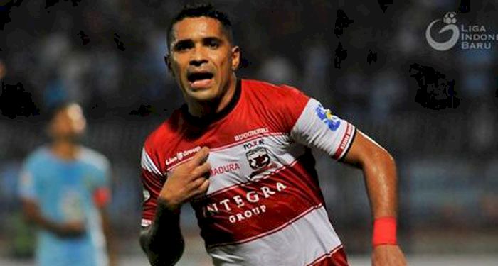 Pulang dari Brasil, Beto Langsung Pasang Target 20 Gol untuk Madura United