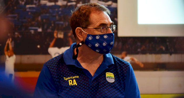 Ini Alasan Robert Masukan Nama Farshad ke Sleman, Meski Belum Gabung Latihan  