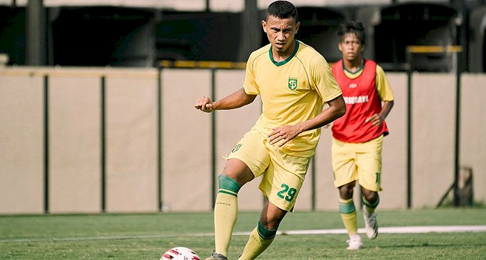 Bursa Transfer Liga 1: Mantan Striker Arema Trial di Persebaya
