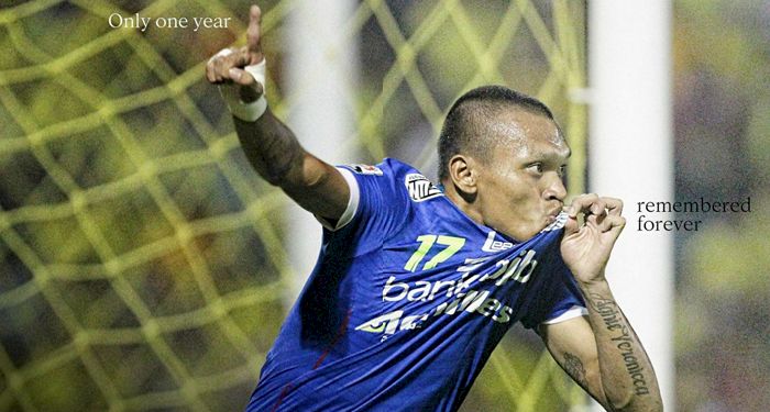 Cerita Eks Striker Persib Didenda Puluhan Juta Gara-gara Siram Handuk Kiper Lawan