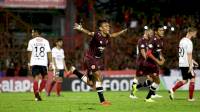 Robert Alberts Ajak Striker Bad Boy Ini Gabung ke Persib