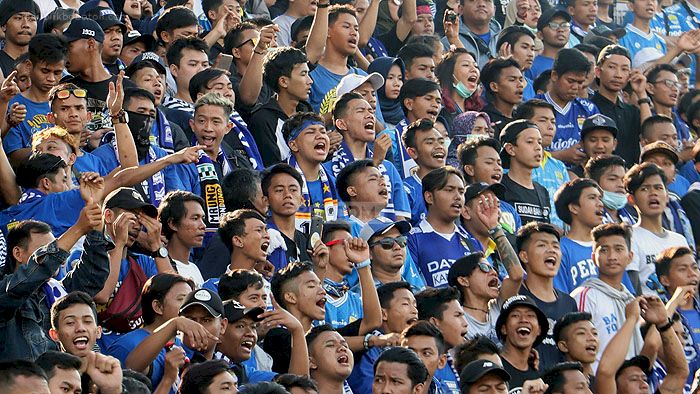 Sudah Mengikuti Instagram Persib, Pemain Berdarah Inggris Ini Ditanya Kapan ke Bandung oleh Bobotoh