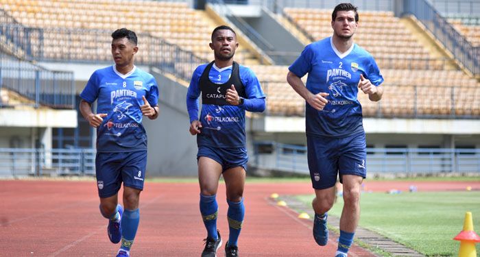 Gelandang Persib Ini Berharap Jadwal Liga 1 2021 Tak Diundur Lagi