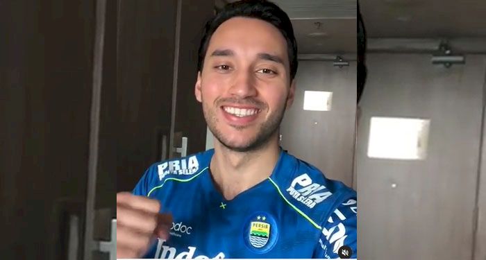 Ezra Walian Gabung, Skuad Maung Bandung Makin Beraroma Ajax Amsterdam