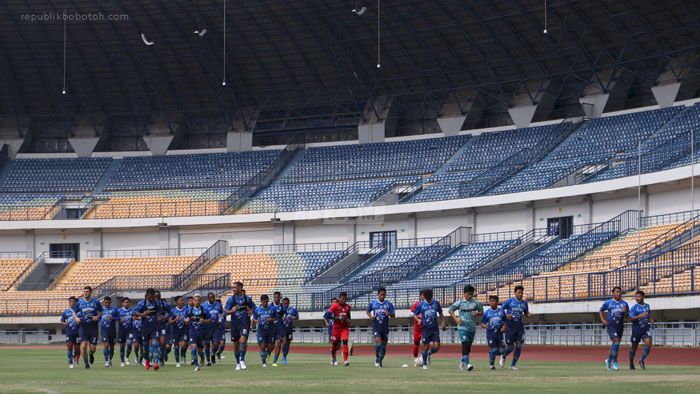 Bos Persib Buka Suara Terkait Polemik Stadion GBLA
