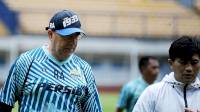 Reaksi Robert Soal Tudingan 'Belandanisasi' di Persib