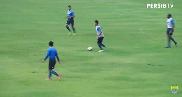 Sedang Berlangsung Game Internal Persib, Link Live Streaming Ada di Sini 