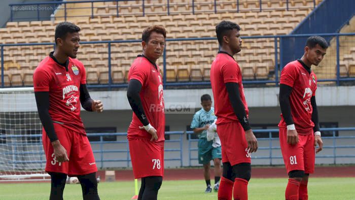 Kiper Persib: Semoga Semua Berjalan Baik