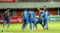 Netizen Soroti Momen di Menit Akhir Laga Persib vs Persebaya: Kecewa Wasit dan Kualitas Tayangan Televisi