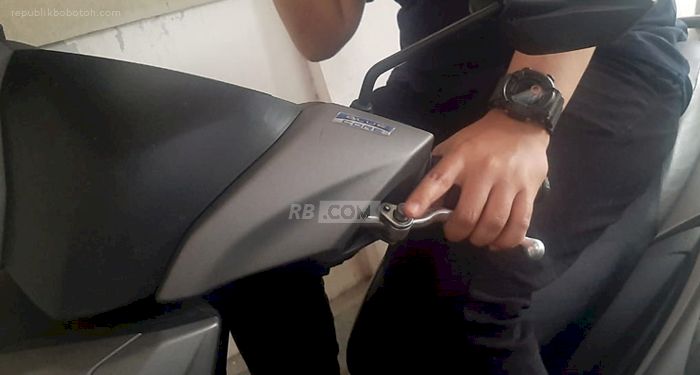 Penting! Pengendara Motor Matic Jangan Lakukan Hal Ini Saat Berkendara, Akibatnya Bisa Fatal