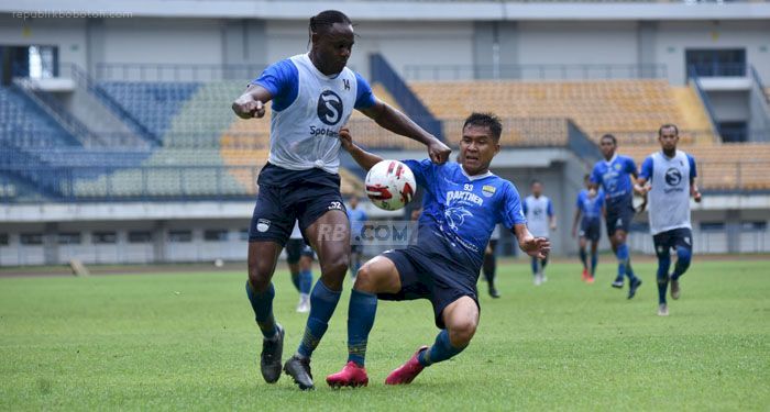 Cerita Pemain Persib 'Terkurung' di Ruang Isolasi