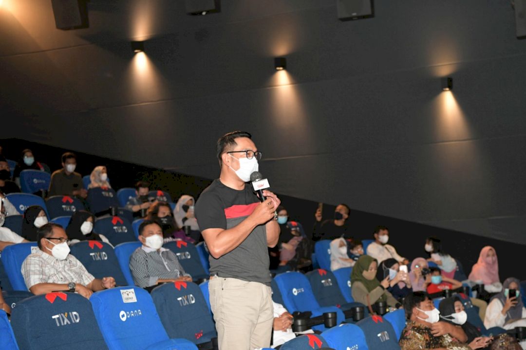 Istri Jalani Isolasi Mandiri, Ini yang Dilakukan Ridwan Kamil