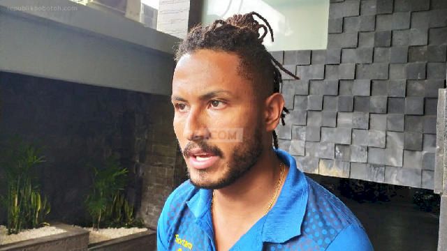 Gaya Rambut Baru Bikin Penampilan Wander Luiz Menurun? Begini Tanggapan Pelatih Persib