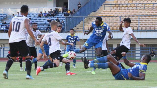 Striker Asing Ini Punya Kesan Mendalam Selama Perkuat Persib: Terkenal Seolah Messi atau Ronaldo