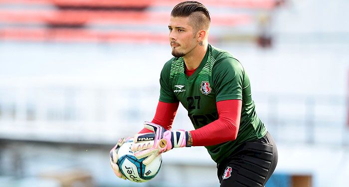 Arema Segera Kedatangan Eks Kiper Timnas Brasil U-17