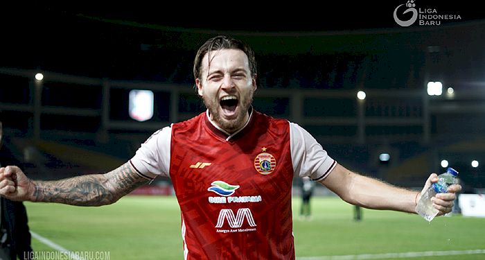 Ditanya Soal Marc Klok, Direktur Persib Akui Masih Berburu Pemain, Kode?