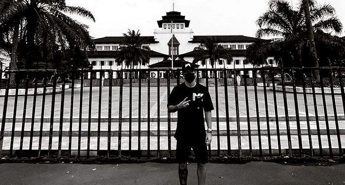 Sudah di Bandung, Marc Klok Langsung Kunjungi Gedung Peninggalan Belanda