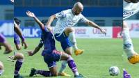 HT: Rashid Cetak Gol Debut untuk Persib