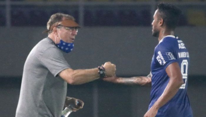 Rentetan 17 Laga tak Terkalahkan Persib di Tangan Robert: Di Ambang Rekor saat Hadapi Persela