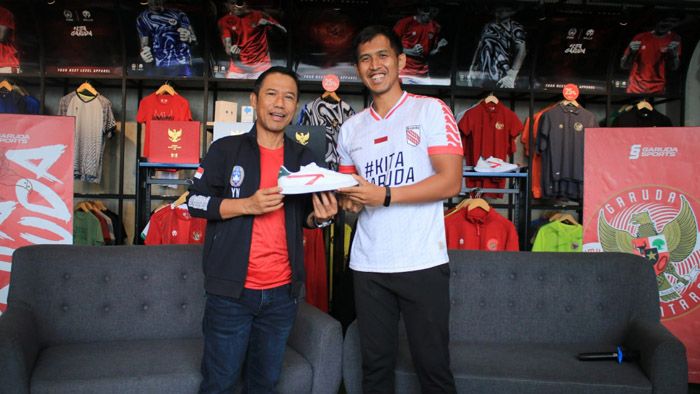 PSSI Bekerja Sama dengan Perusahaan Sepatu Asal Indonesia