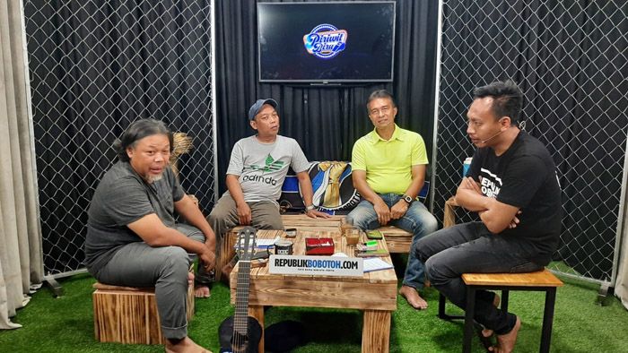 Fiator Ambarita, Wasit Fenomenal yang Pernah Berkostum dan 'Di-Blacklist' Persib 