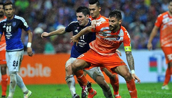 Sempat Dapat Tawaran dari Persib, Bek Tangguh Argentina Ini Kembali ke Malaysia