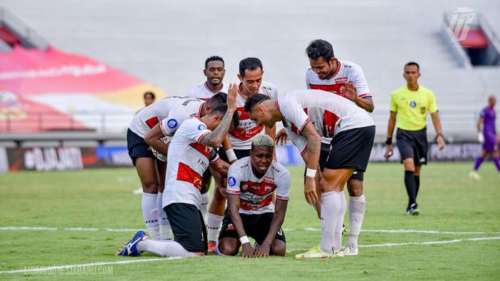 Perjuangan dan Hasil Lawan Barito Putera Modal Madura United Hadapi Persib di Pekan 31 Liga 1
