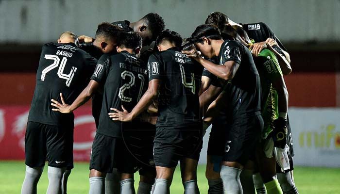 Daftar Pemain yang Berstatus Terancam Skorsing di Laga Persib vs Arema